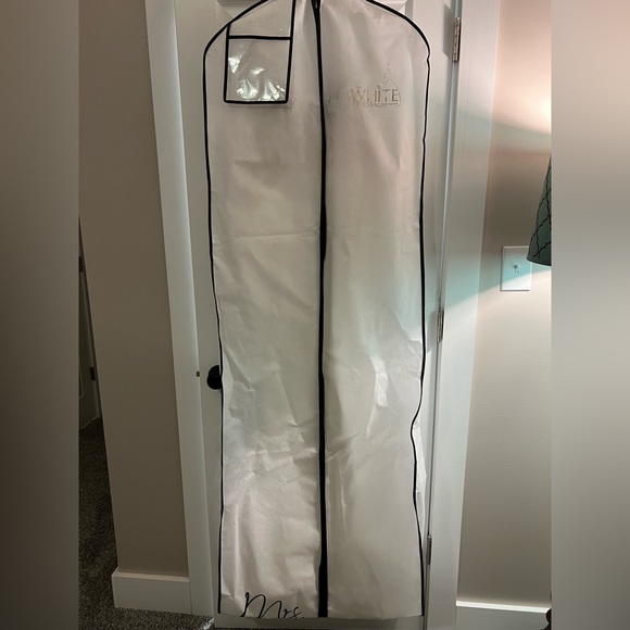 KittyChen Couture Bridal Wedding Dress Gown - Picture 7 of 12